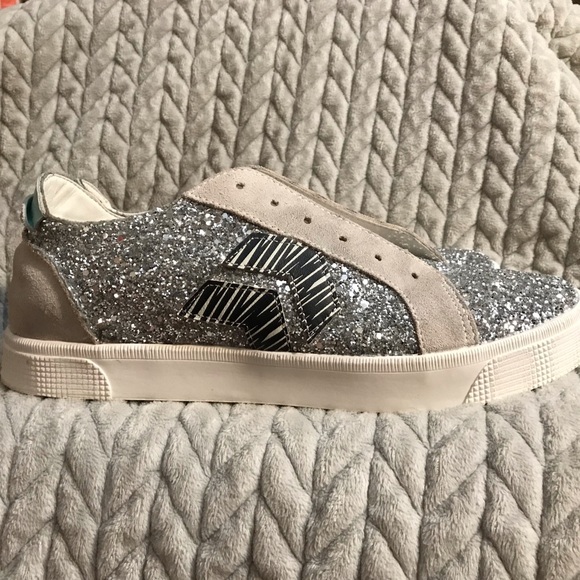 Zaga Silver Glitter Suede Leather Distressed Dolce Vite Sneakers - Picture 5 of 9